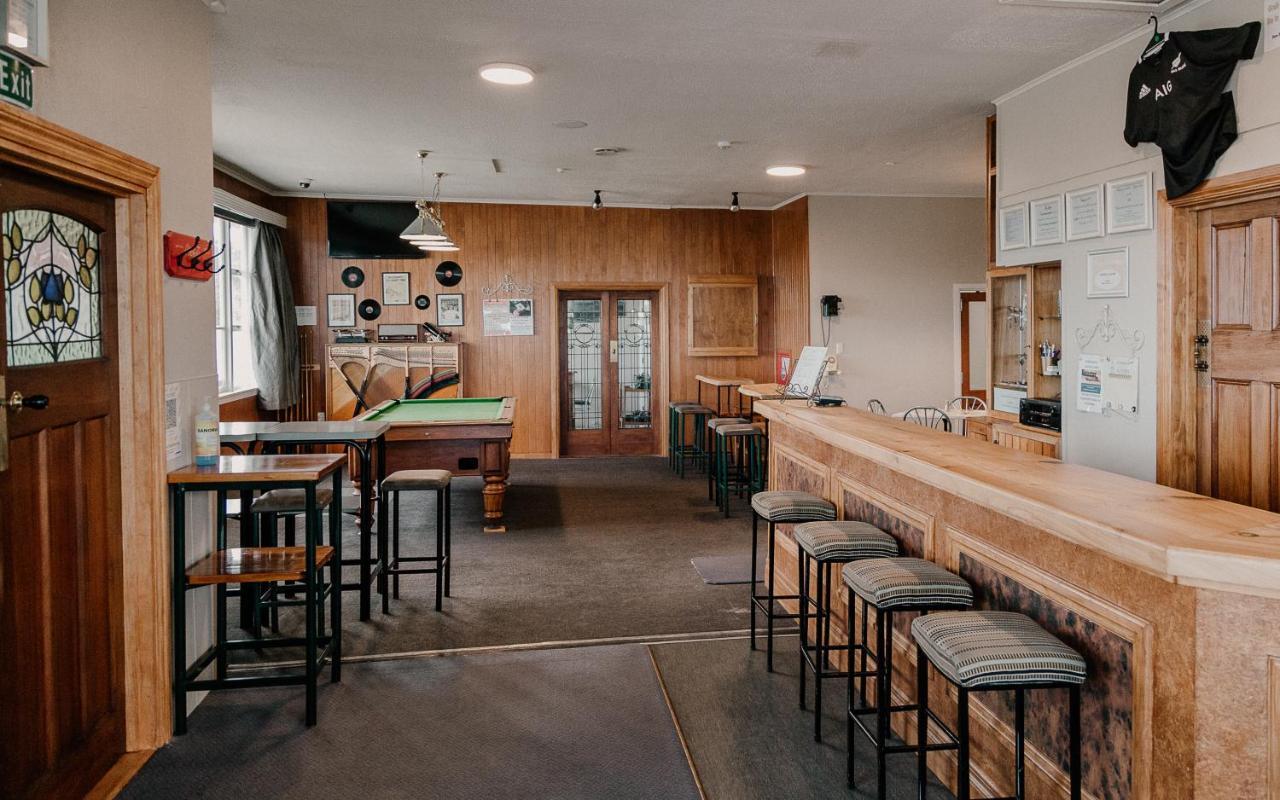 Hokitika Pioneer Hotel Exterior photo